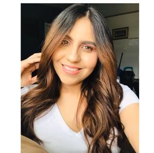 Meet your Posher, Abigail